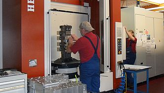 Power-Hydraulik 采用的 HELLER 解决方案