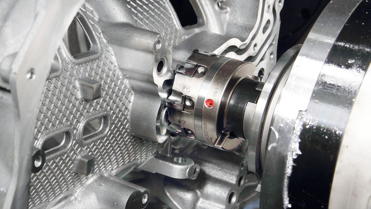 ZF 采用的 HELLER 解决方案 ZF 采用的 HELLER 解决方案