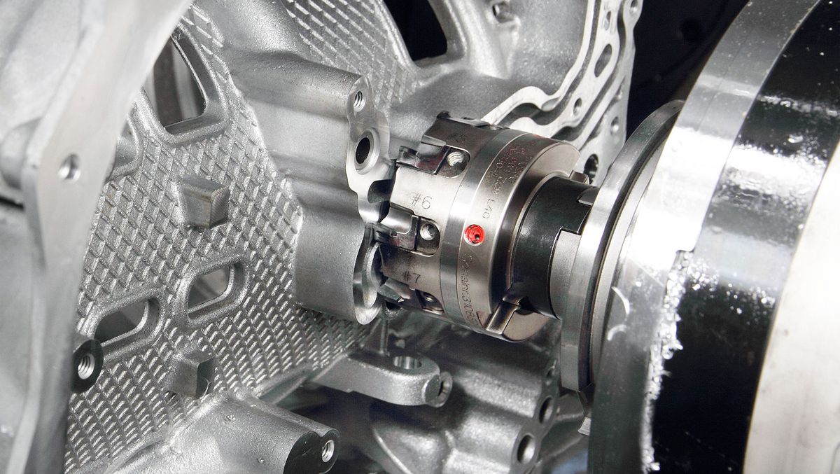 ZF 采用的 HELLER 解决方案 ZF 采用的 HELLER 解决方案