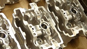 KTM 采用的 HELLER 解决方案